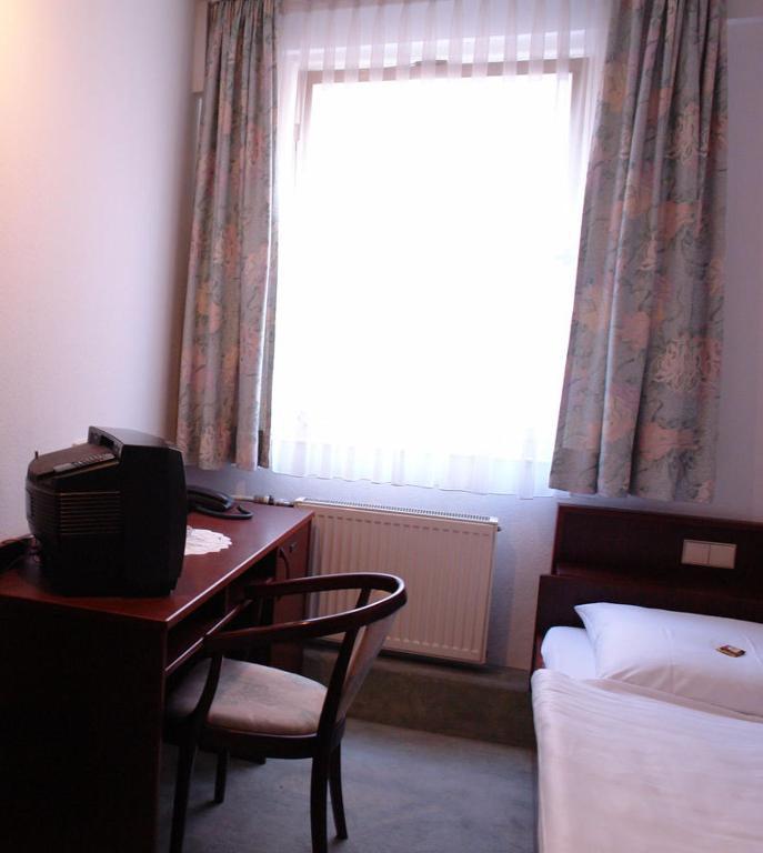 Hotel Filoxenia Stuttgart Oda fotoğraf