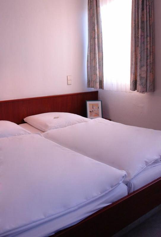 Hotel Filoxenia Stuttgart Dış mekan fotoğraf