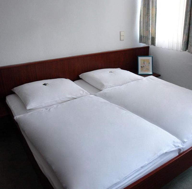 Hotel Filoxenia Stuttgart Dış mekan fotoğraf